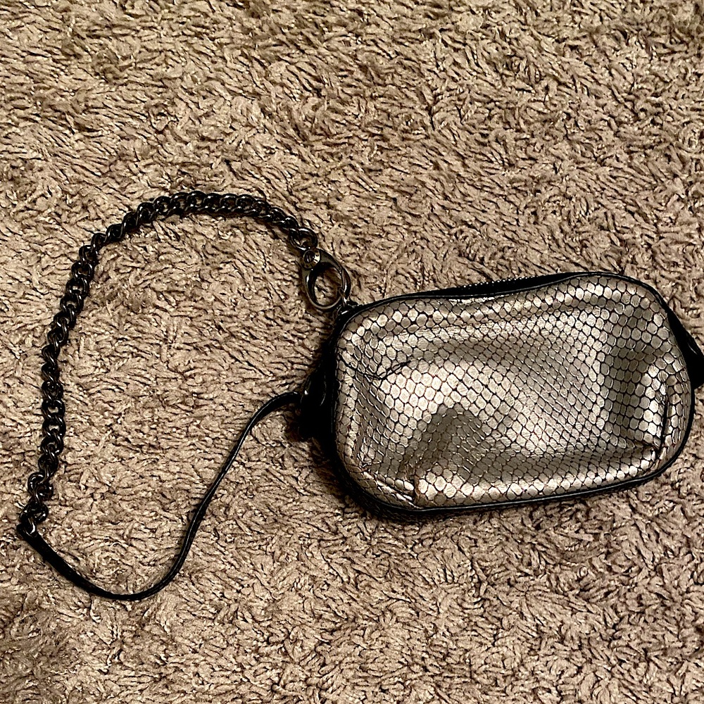 Henri Bendel clutch